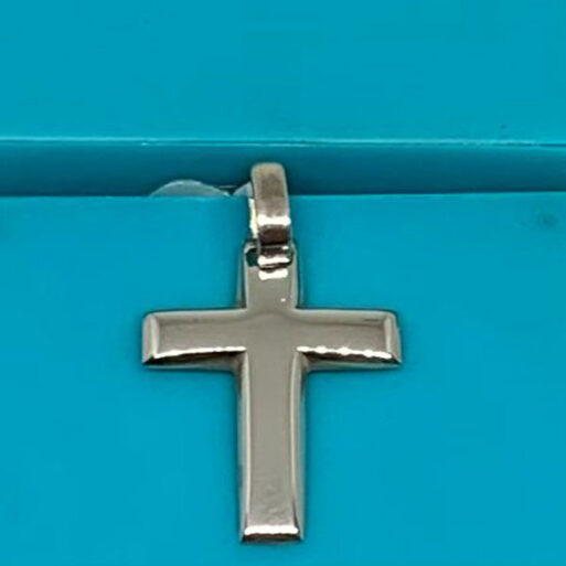 Cruz encamizada de 2,2 cms de largo