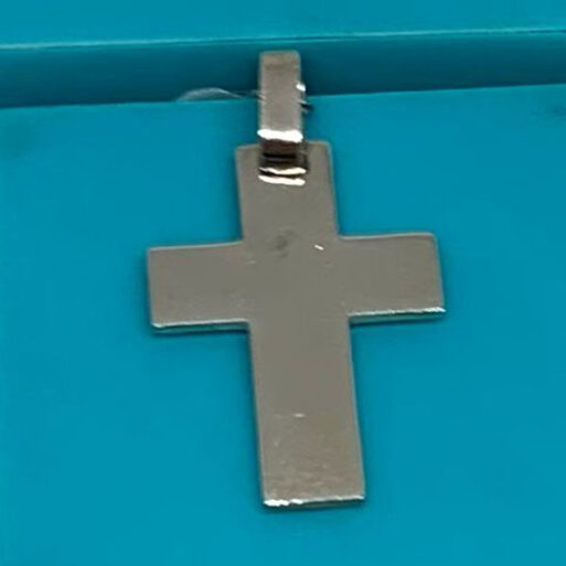 Cruz plana maciza, 3,4 cms de largo + arg