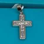 Nueva con cubics 1,7 cms largo