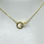 Dorado aro simple y cubics