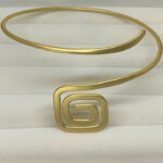 Brazalete dorado arenado